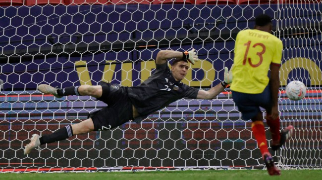 Amicizia argentina tra Lionel Messi ed Emiliano Martínez